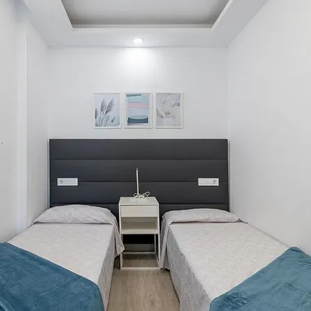 Sun View - Island Village Heights Apartman *