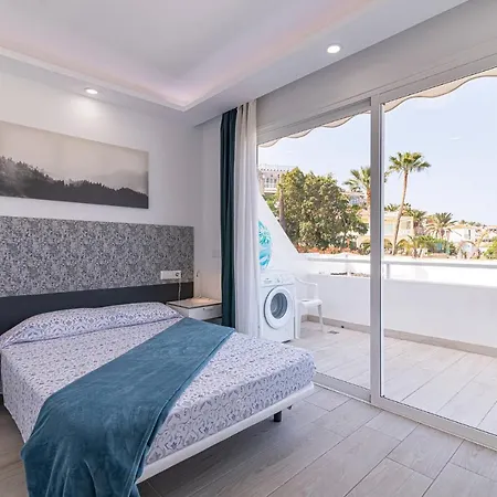 Sun View - Island Village Heights Апартаменты Адехе