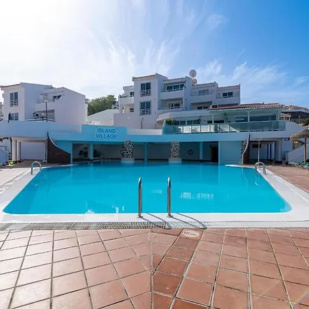 Sun View - Island Village Heights Apartment