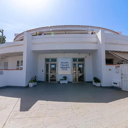 Sun View - Island Village Heights Lägenhet