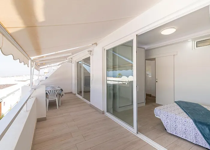 Apartment Sun View - Island Village Heights