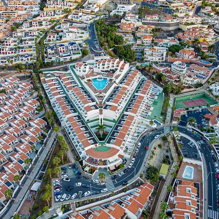 Sun View - Island Village Heights